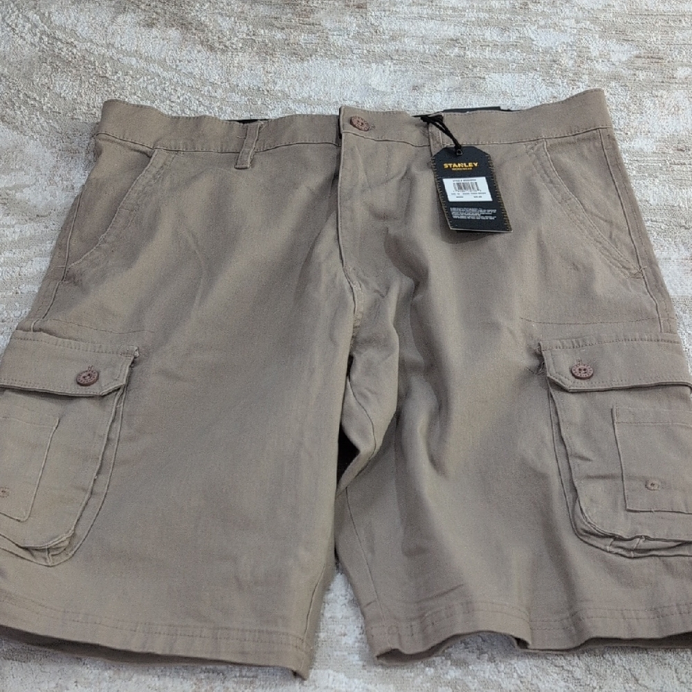 Stanley Tan Cargo Shorts Classic Design